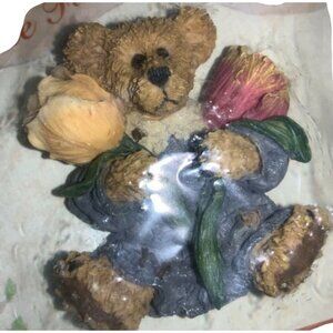 Boyds Bears & Friends Bearwear "Tulip... An Armful Of Bloom"  Pin Brooch